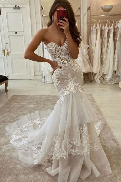 Mermaid Sweetheart Neck Sweep / Brush Train Lace Bridal Gown With Appliques