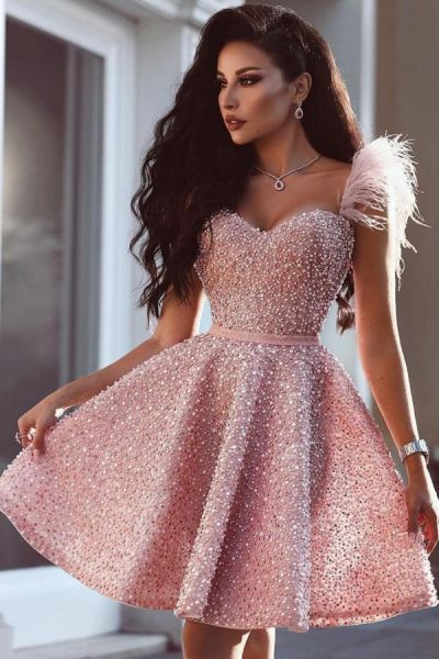 A-line Sweetheart Neck Sleeveless Knee-length Homecoming Dress With Sequins