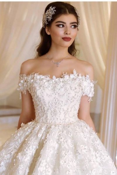 A-line Off-the-shoulder Sleeveless Court Train Lace Wedding Gown With Appliques