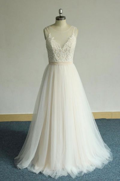 A-line Jewel Neck Sleeveless Floor-length Tulle Bridal Dress With Lace