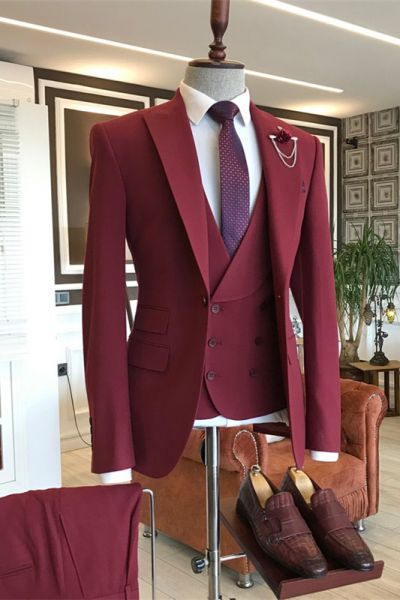 Dark Red Peaked Lapel Men's Suit for Prom