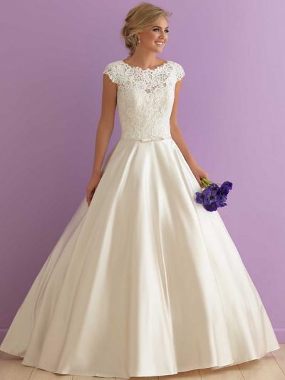 A-line Cap Sleeves Floor-length Tulle Wedding Gown With Lace