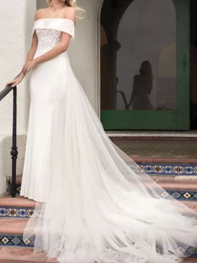 A-line Short Sleeves Court Train Lace Wedding Gown With Lace