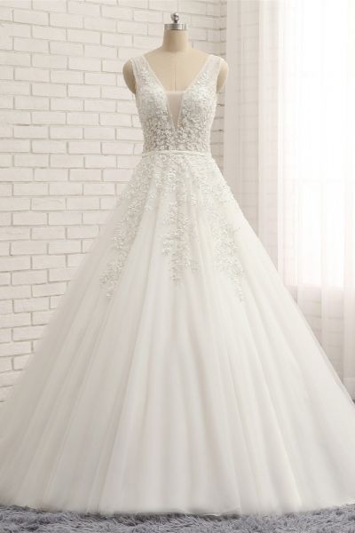 A-line Straps Sleeveless Floor-length Tulle Bridal Attire With Lace