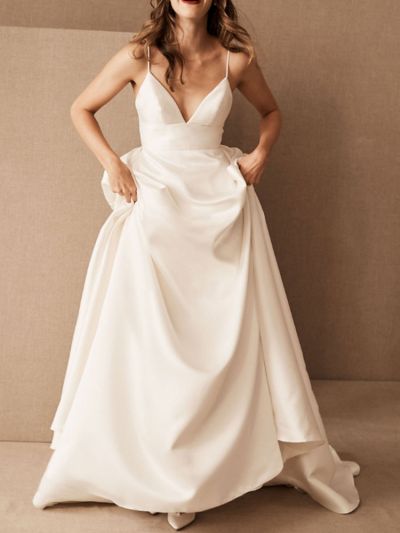 A-line V-neck Sleeveless Chapel Train Wedding Gown With Pockets