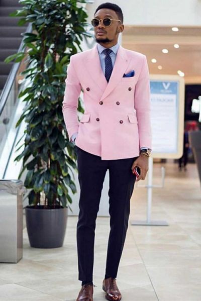 Pink Double Breasted Peaked Lapel Prom Men Suit