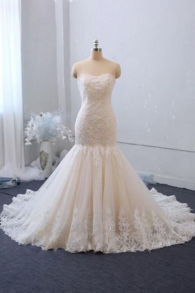 Mermaid Sweetheart Neck Sleeveless Court Train Tulle Bridal Gown With Pearls