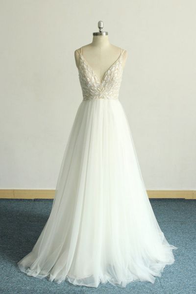 White Lace Tulle Wedding Dress with A-line Silhouette