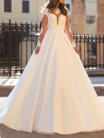A-line Sweetheart Neck Long Sleeves Sweep / Brush Train Tulle Bridal Gown With Lace