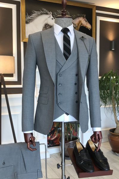 Gray 3-Piece Men's Suit for Business