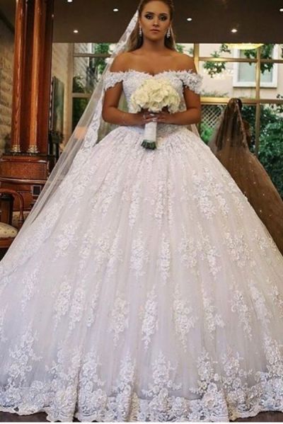 A-line Off-the-shoulder Sleeveless Court Train Lace Wedding Gown With Lace