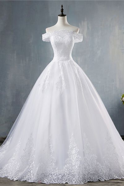 A-line Bateau Neck Sleeveless Floor-length Tulle Bridal Dress With Appliques
