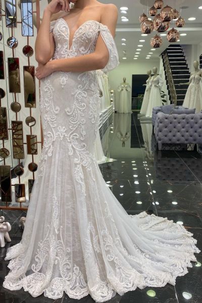 Mermaid Off-the-shoulder Sleeveless Chapel Train Lace Bridal Gown With Pattern