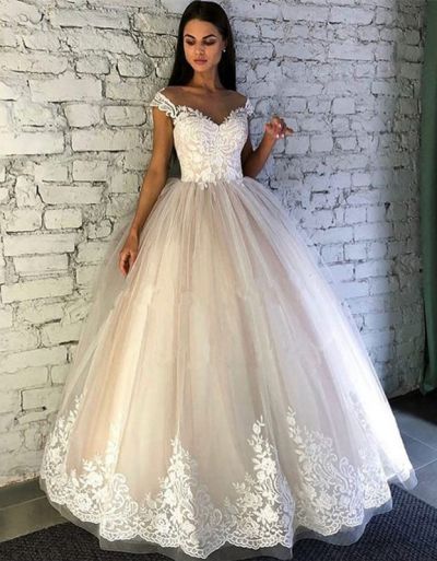 Jewel Neck Floor-length Wedding Dress With Lace