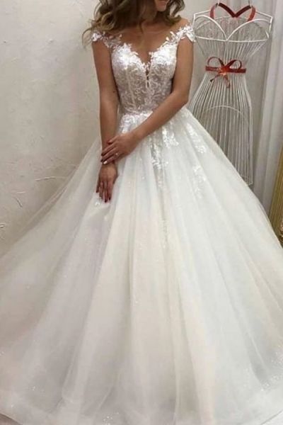 A-line Sweetheart Neck Sleeveless Court Train Tulle Bridal Gown With Lace