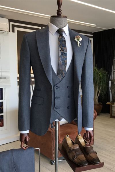 Dark Grey Three Pieces  Men's Suit