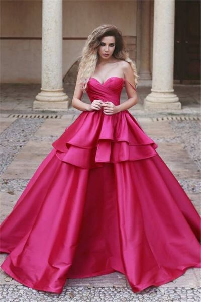 Ball Gown Spaghetti Straps Sleeveless Floor-length Prom Gown With Ruffles