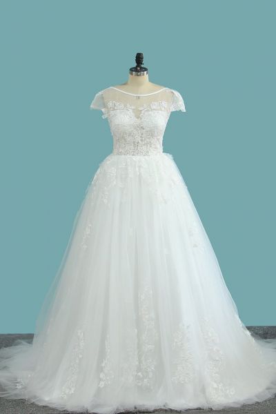 A-line Jewel Neck Short Sleeves Floor-length Tulle Bridal Attire With Lace