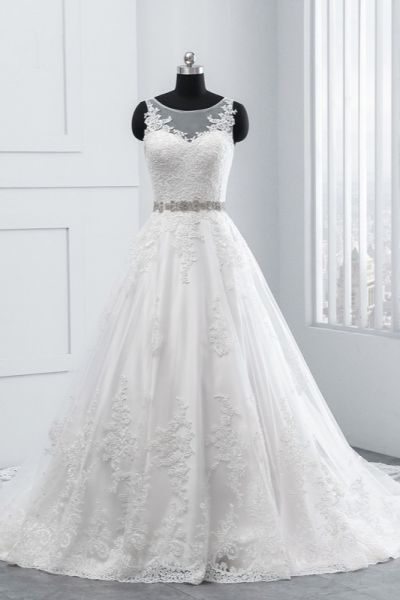 A-line Jewel Neck Sleeveless Floor-length Tulle Wedding Gown With Lace