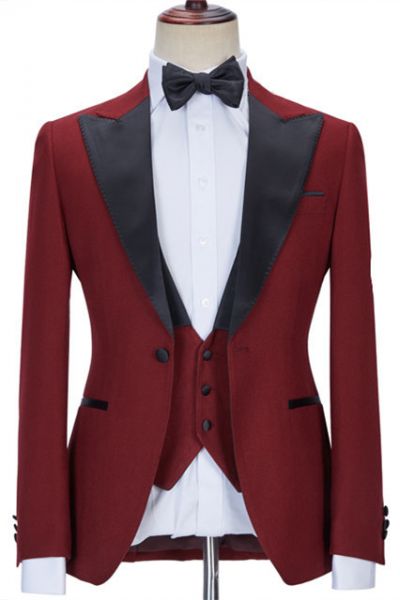 Red Three Pieces Peaked Lapel Prom Suit