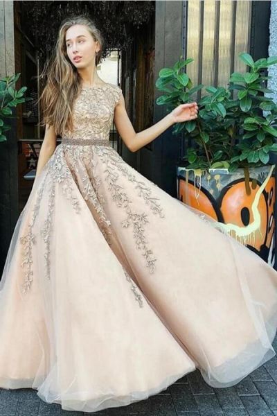 A-line Jewel Neck Sleeveless Floor-length Tulle Evening Dress With Appliques