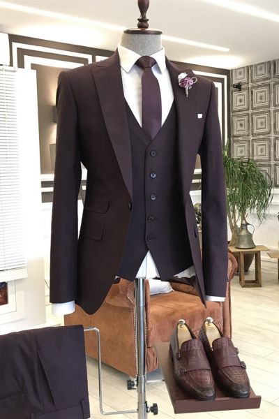 Burgundy Peaked Lapel Business Suit