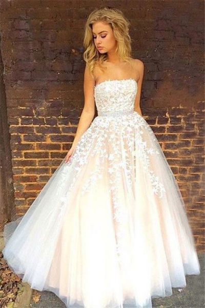 A-line Strapless Sleeveless Floor-length Tulle Evening Dress With Appliques