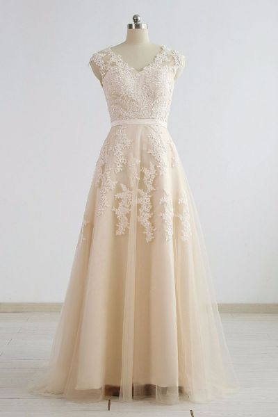A-line V-neck Sleeveless Floor-length Tulle Wedding Dress With Lace
