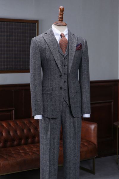 Dark Gray Plaid Business Suit For Men
