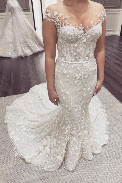 Mermaid Off-the-shoulder Sleeveless Sweep / Brush Train Lace Wedding Gown With Lace