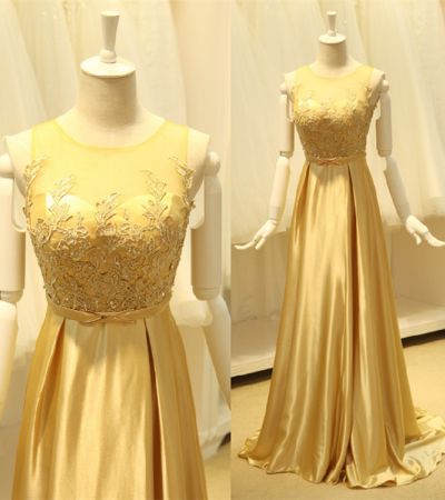 A-line Jewel Neck Sleeveless Sweep / Brush Train Formal Dress With Appliques