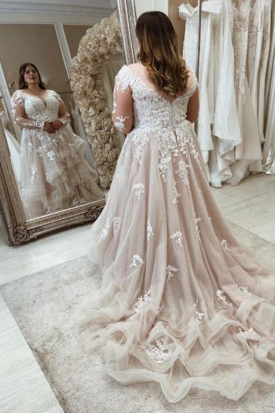 A-line Spaghetti Straps Long Sleeves Chapel Train Tulle Wedding Gown With Lace