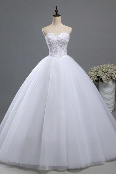 A-line Sweetheart Neck Floor-length Tulle Bridal Dress With Appliques