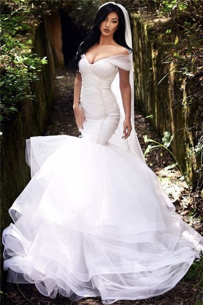 Mermaid Off-the-shoulder Sleeveless Sweep / Brush Train Tulle Bridal Gown With Beading