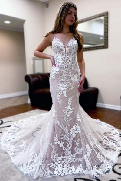 Mermaid Spaghetti Straps Sleeveless Chapel Train Lace Bridal Dress With Lace