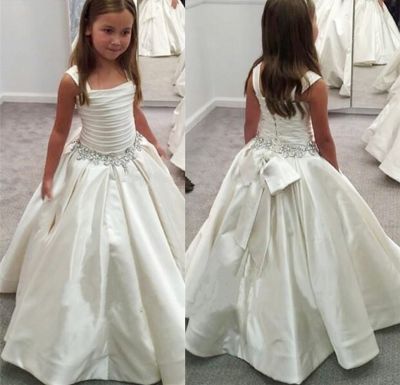 est A-Line White Children Dresses Sleeveless Beading Flower Girl Gowns with Bowknot