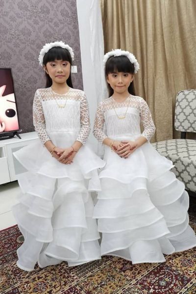 Jewel Neck Long Sleeves Lace Flower Girl Dress With Lace