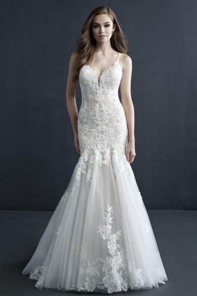 A-line V-neck Sleeveless Sweep / Brush Train Lace Wedding Dress With Lace