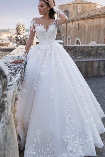 A-line Sweetheart Neck Long Sleeves Chapel Train Lace Bridal Gown With Lace