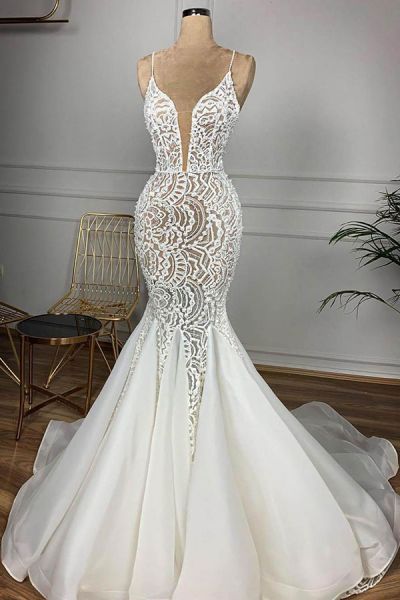 Mermaid Spaghetti Straps V-neck Sleeveless Court Train Tulle Wedding Gown With Lace