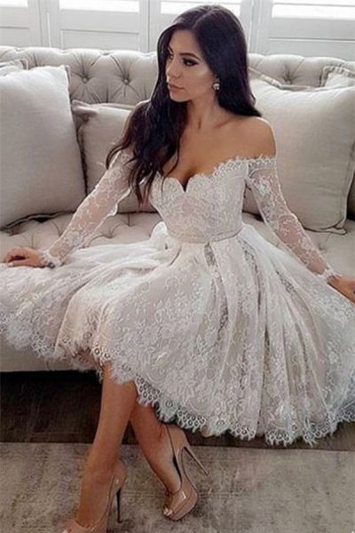 A-line Sweetheart Neck Long Sleeves Mini Tulle Homecoming Gown