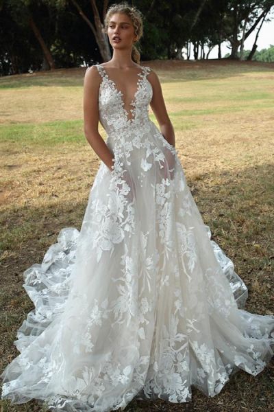 A-line V-neck Sleeveless Sweep / Brush Train Lace Bridal Dress With Lace