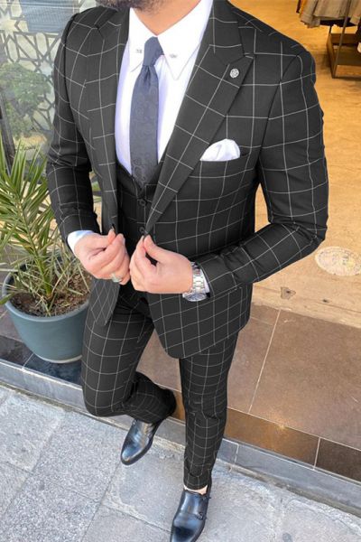 Black Single Breasted Men's Suit with Peaked Lapel for Prom and Business
