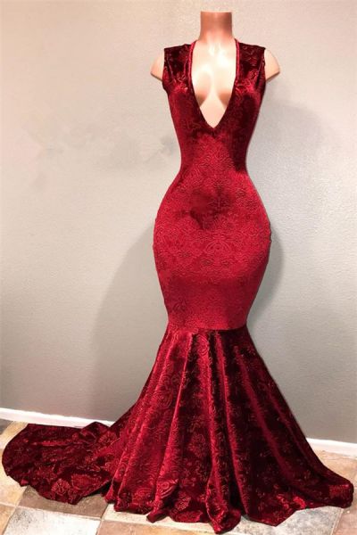 Mermaid Plunging Neckline Sleeveless Sweep / Brush Train Formal Dress With Lace