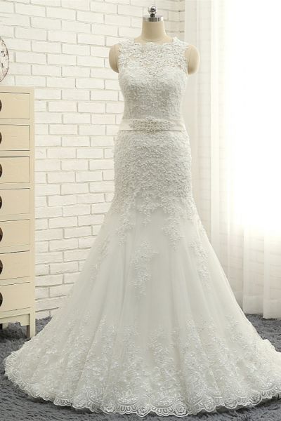 Mermaid Jewel Neck Sleeveless Court Train Wedding Gown With Lace