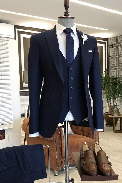 3-Pieces Navy Blue Peaked Lapel Business Suit