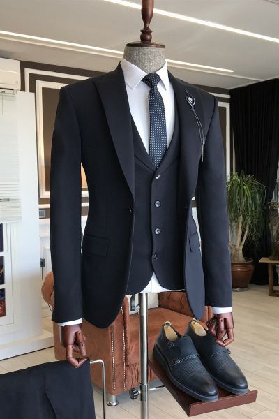 Black Formal Business Suit with Peaked Lapel