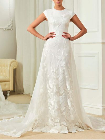 A-line Cap Sleeves Sweep / Brush Train Tulle Bridal Gown With Lace