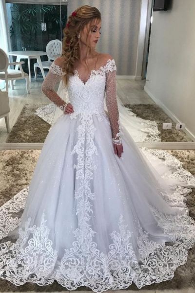 A-line Sweetheart Neck Long Sleeves Court Train Tulle Bridal Gown With Lace
