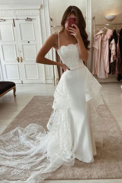 Spaghetti Straps Detachable Train Lace Wedding Gown With Lace